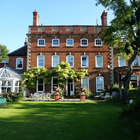 West Wing D'Isney Place. Lincoln Extérieur photo