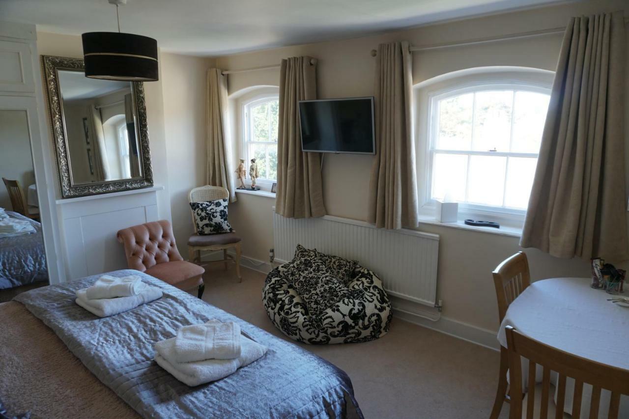 West Wing D'Isney Place. Lincoln Extérieur photo