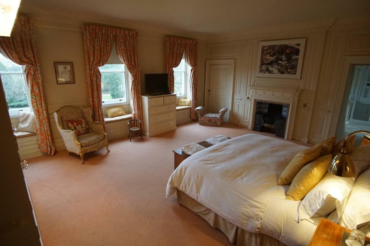West Wing D'Isney Place. Lincoln Extérieur photo